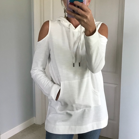 Tops - 🎉1 SMALL🎉Open Shoulder Hooded Top